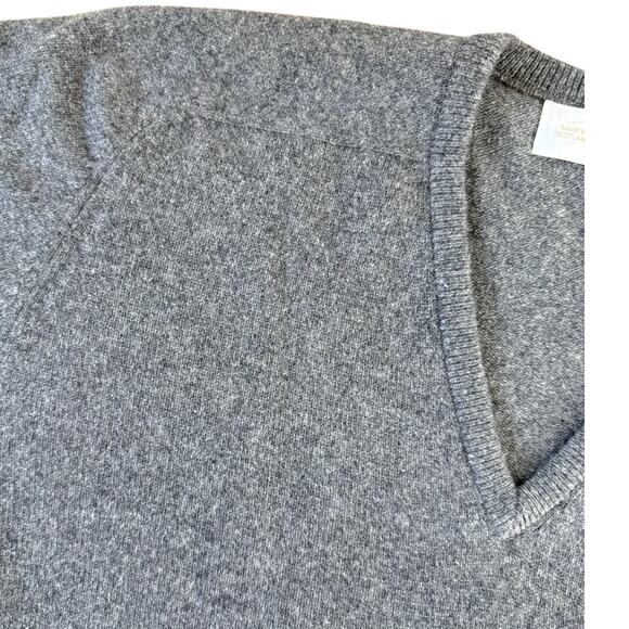 Pringle Cashmere Sweater V-Neck Made in Scotland Soft Knit Heather Gray Size 44 - Picture 9 of 11